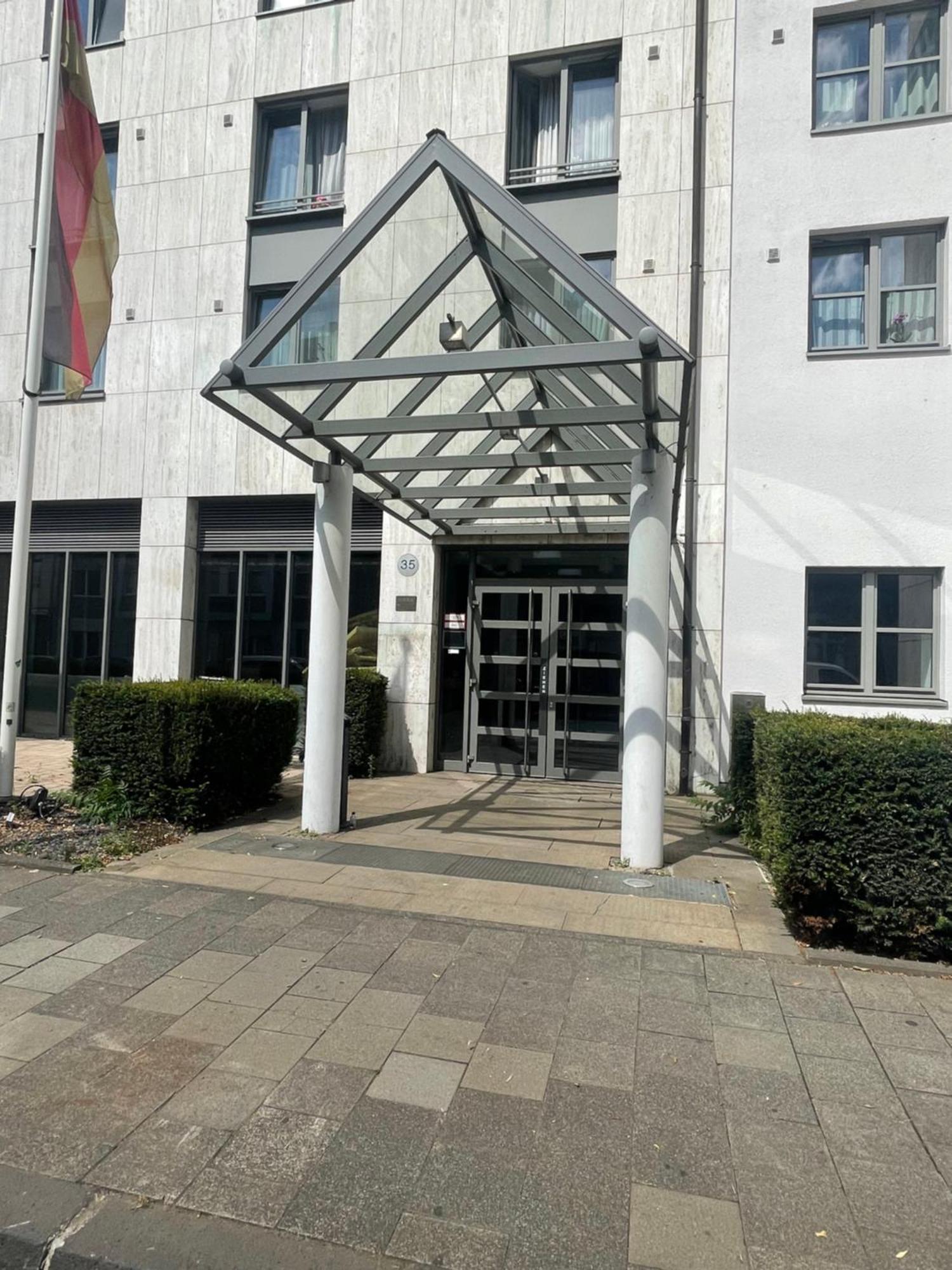 Apartment Gemuetliches 778 Naehe Medienhafen S-bahn Und Free Parken